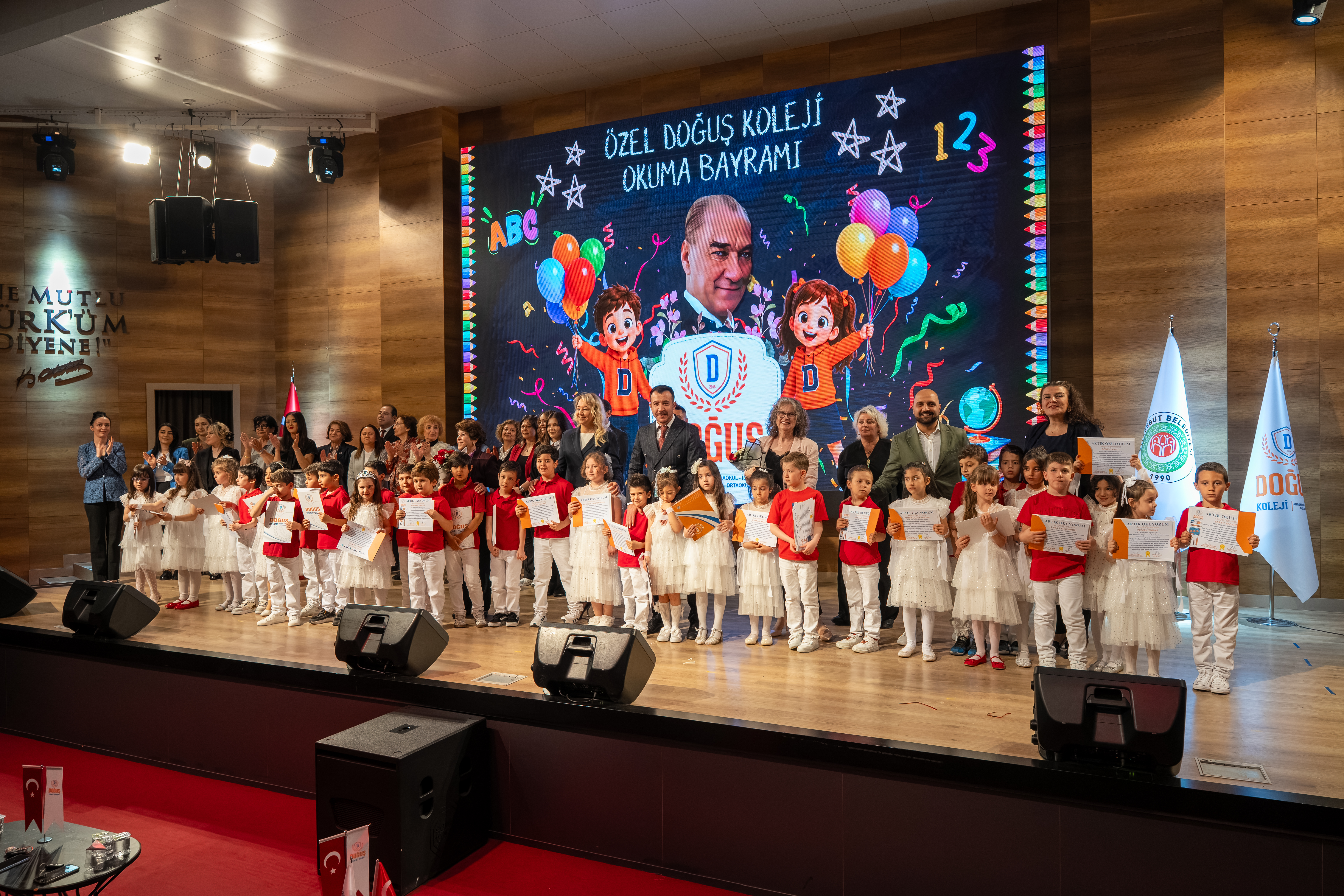 Doğuş Koleji 1. Sınıf Öğrencilerinin Okuma Bayramı Coşkusu